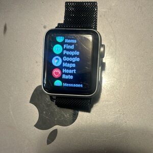 SOLD: Apple Watch Series 3 A1858 38mm Silver Aluminum Case Black Metal Band iOS